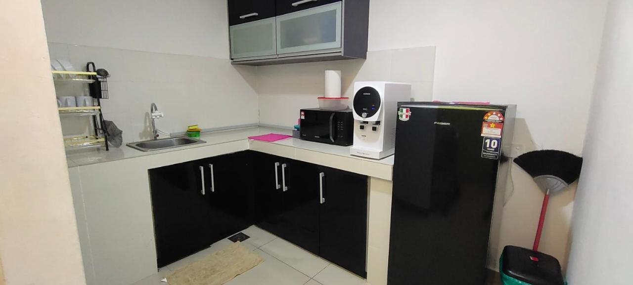 2 Rooms Homestay Deviana Wakaf Che Yeh Kota Bharu Exterior foto
